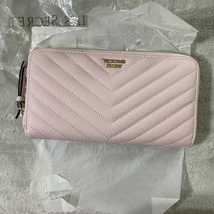 Victoria Secret accordion wallet in pink
